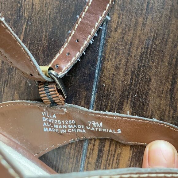 Etienne Aigner villa cork wedges in GUC size 7.5 - Picture 3 of 8